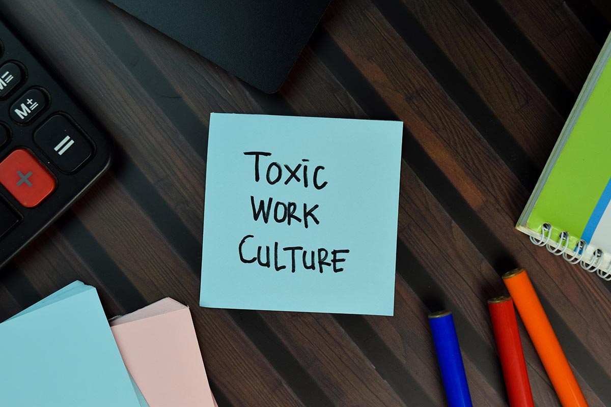 Top 5 Signs You Have a Toxic Workplace